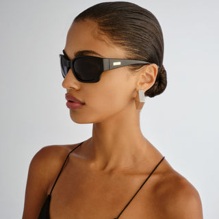 Salacious | Black