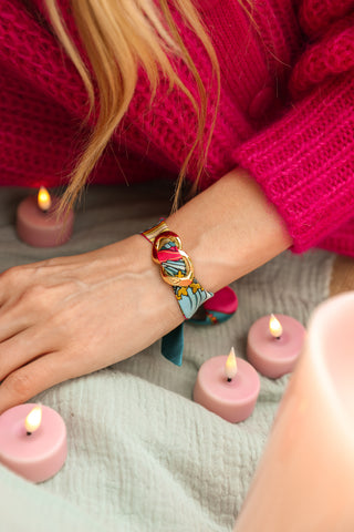 Decembre Cuff And Addresse Inconnue-Pink/Blue Ribbon