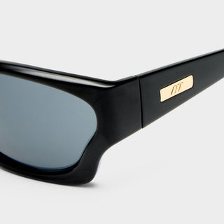 Salacious | Black