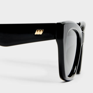 Lumen  | Black Polarised