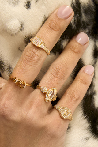 BAGUE - SQUARE SIGNET