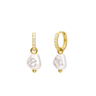 Perlita White Earrings