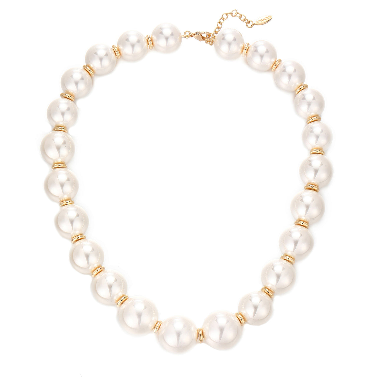 PEARLY WHITE NECKLACE