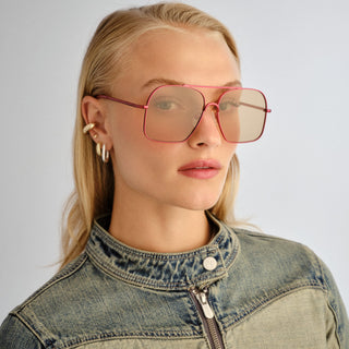Civelle | Moto Red