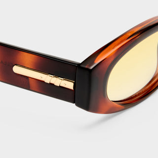 Belladonna | Toffee Tort Amber Grad