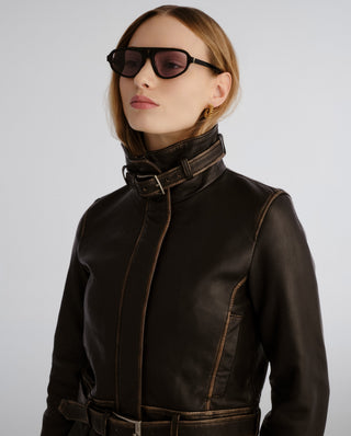 The Dakota - Black
