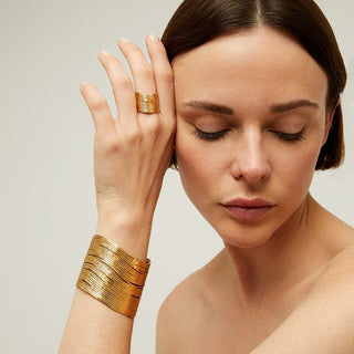 Wave ring large size gold